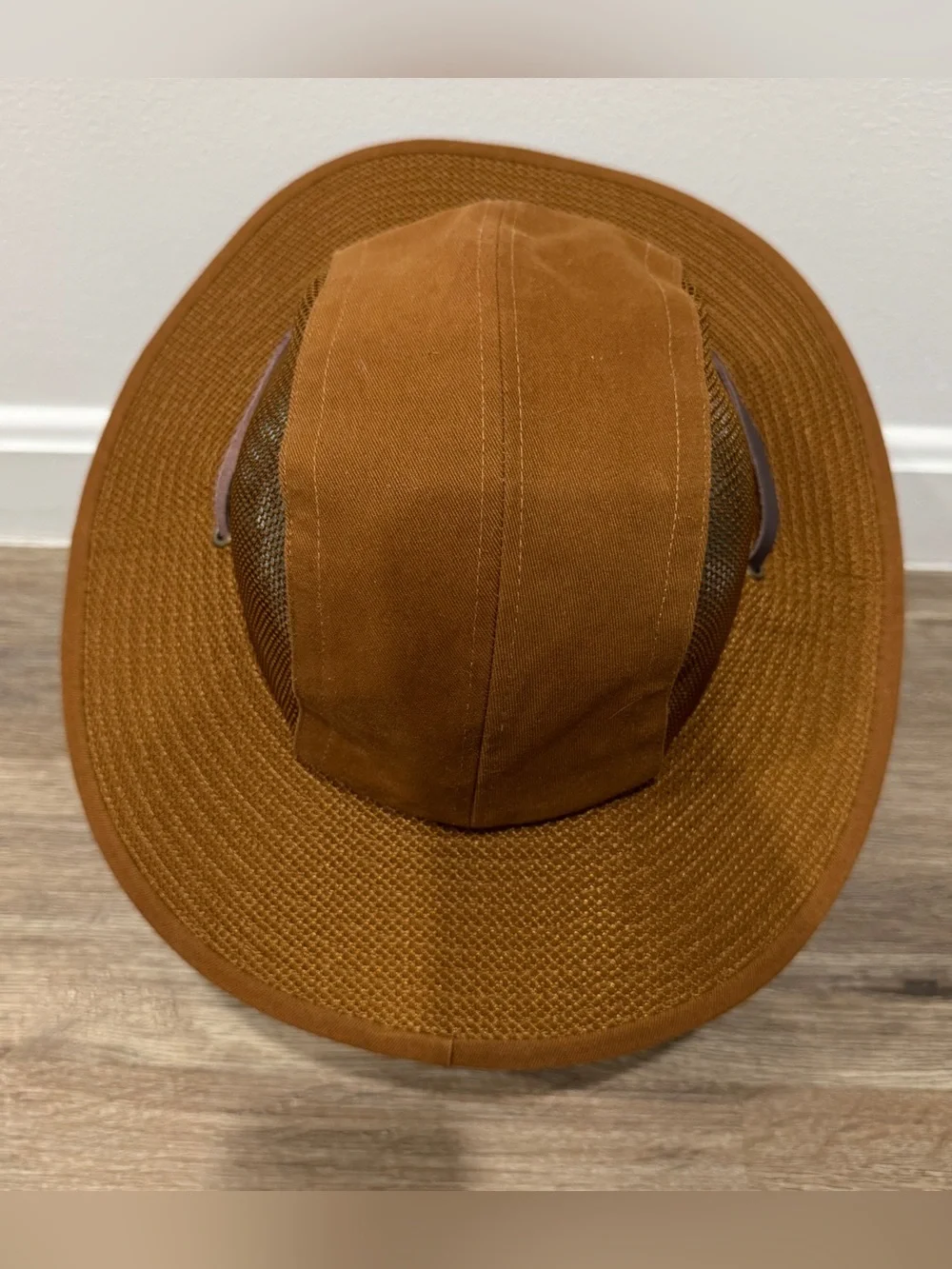 Duluth Wide Brim Sun Hat with Chin Strap - Brown Size Small